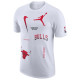 Jordan Ανδρική κοντομάνικη μπλούζα Chicago Bulls Courtside Statement Edition Jordan Ανδρική κοντομάνικη μπλούζα Chicago Bulls Courtside Statement Edition